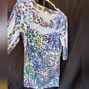 Leopard print slit top with 3/4 sleeves